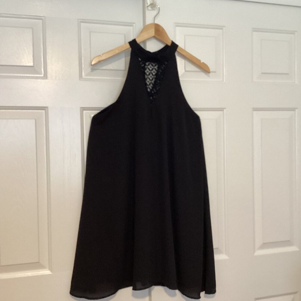 Alya Black Lace Mock Neck Flowy Fully Lined Women’s Dress Size M